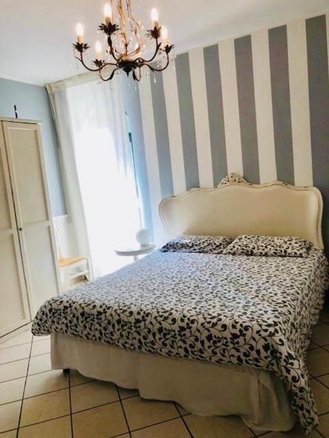 Appartamento La Perla Torri Del Benaco Exteriör bild